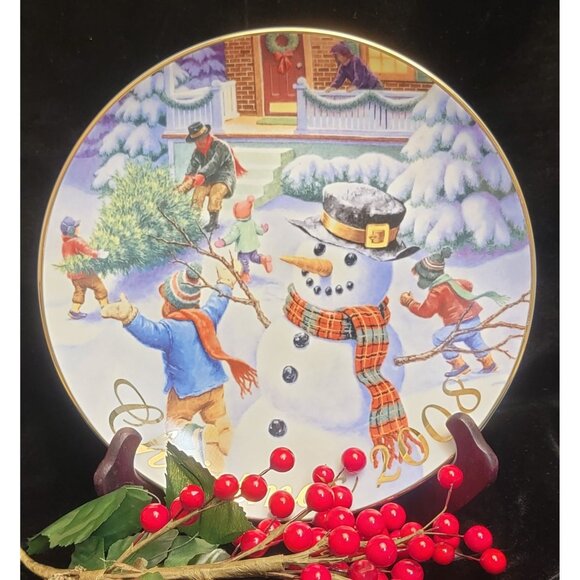 Avon Porcelain Collector's Plate "Winter Memories" - Picture 5 of 10